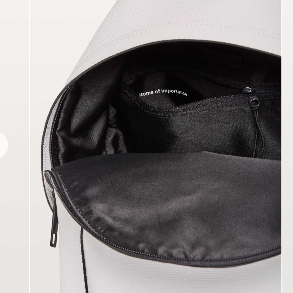 Lululemon Return To Form Backpack - Picture 4 of 8